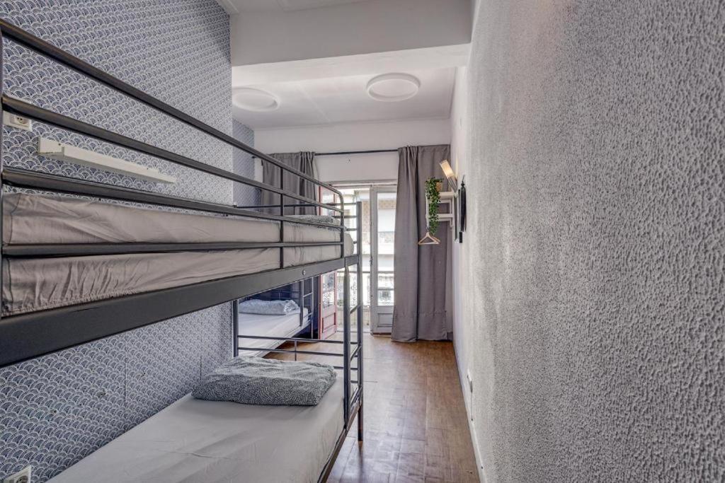Travel & Live Porto Hostel Exterior photo
